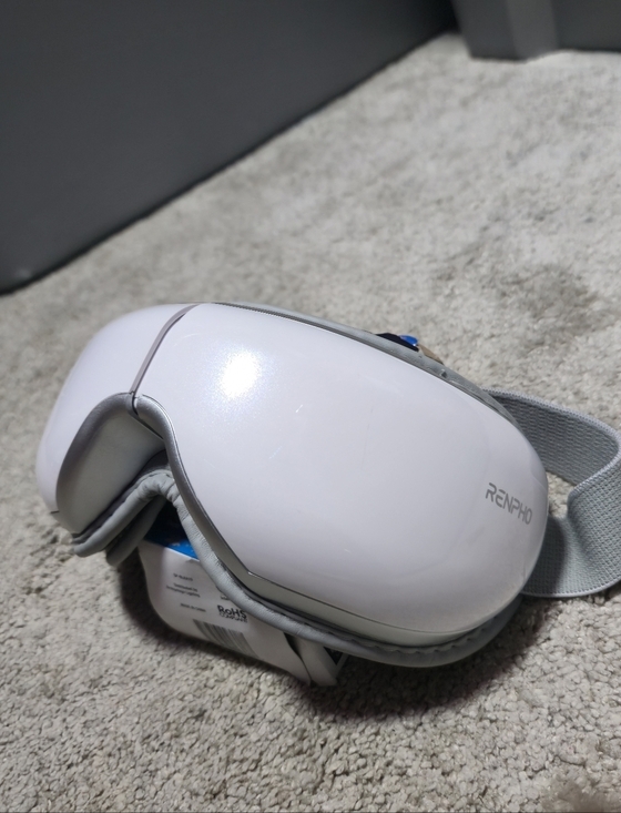rhenpho Other - RENPHO Eye Massager with Heat & Vibration, 5 Massage Modes